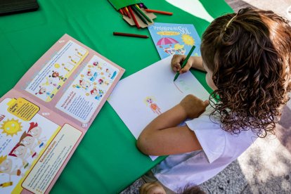 La campaña #todoscontraelcancer advierte de los peligros del sol en el Collado