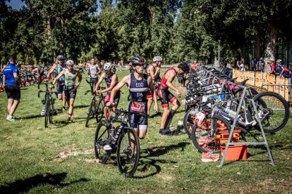 Imágenes de la prueba masculina en el parque de La Arboleda