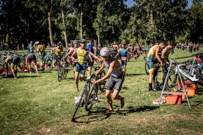 Imágenes de la prueba masculina en el parque de La Arboleda