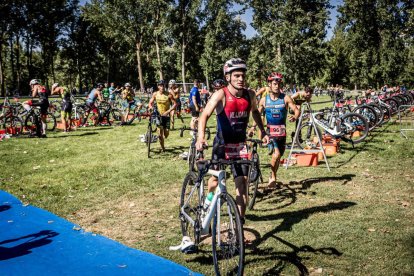 Imágenes de la prueba masculina en el parque de La Arboleda