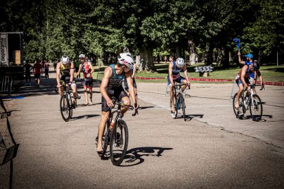 Imágenes de la prueba masculina en el parque de La Arboleda