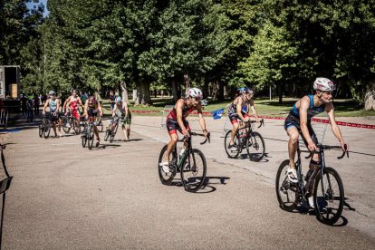 Imágenes de la prueba masculina en el parque de La Arboleda