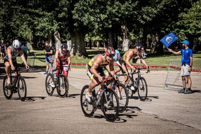 Imágenes de la prueba masculina en el parque de La Arboleda