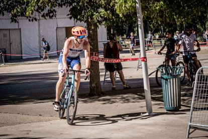 Imágenes de la prueba masculina en el parque de La Arboleda