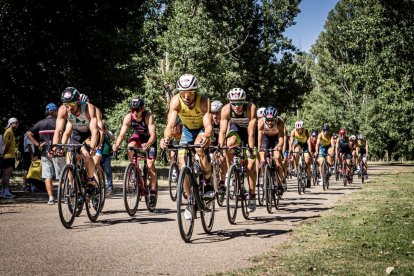 Imágenes de la prueba masculina en el parque de La Arboleda