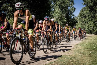 Imágenes de la prueba masculina en el parque de La Arboleda