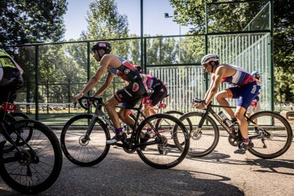 Imágenes de la prueba masculina en el parque de La Arboleda