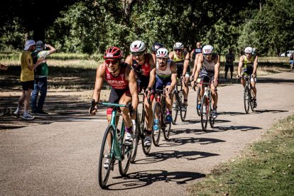Imágenes de la prueba masculina en el parque de La Arboleda