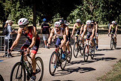 Imágenes de la prueba masculina en el parque de La Arboleda