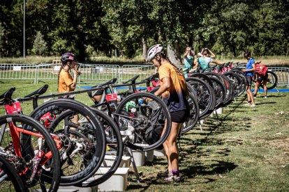 Imágenes de la prueba masculina en el parque de La Arboleda
