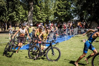 Imágenes de la prueba masculina en el parque de La Arboleda