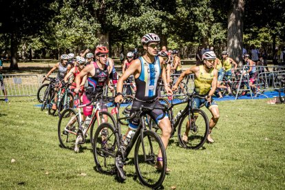 Imágenes de la prueba masculina en el parque de La Arboleda