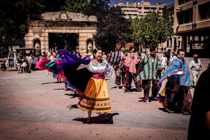 Un viaje por las culturas del mundo en el centro de Soria