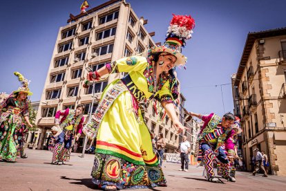 Un viaje por las culturas del mundo en el centro de Soria