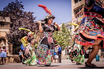 Un viaje por las culturas del mundo en el centro de Soria