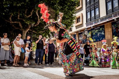 Un viaje por las culturas del mundo en el centro de Soria