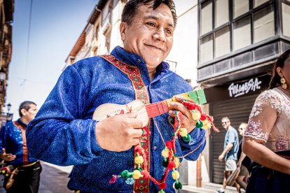 Un viaje por las culturas del mundo en el centro de Soria