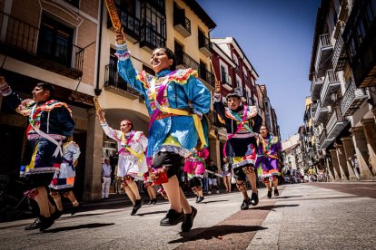 Un viaje por las culturas del mundo en el centro de Soria