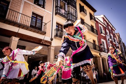 Un viaje por las culturas del mundo en el centro de Soria