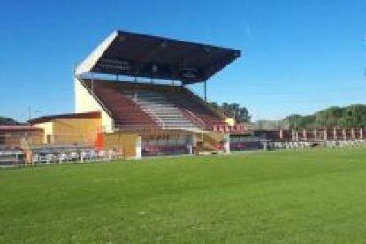 El Municipal de Las Salinas es uno de los campos que los rojillos visitarán esta temporada.