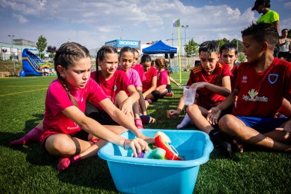 Una tarde refrescante para combatir el calor e iniciar las fiestas