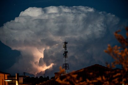 Los rayos producidos en Aragón fueron visibles en los cielos sorianos