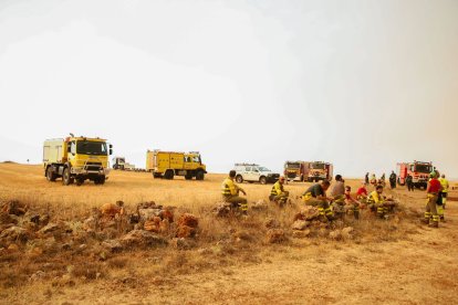 Tensión en el límite provincial de Soria y Guadalajara por el incendio.