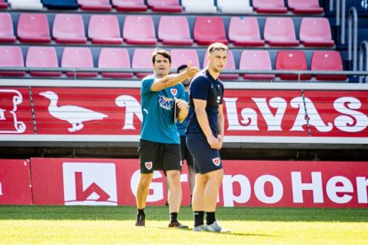 Lolo Escobar imprime intensidad en la preparación