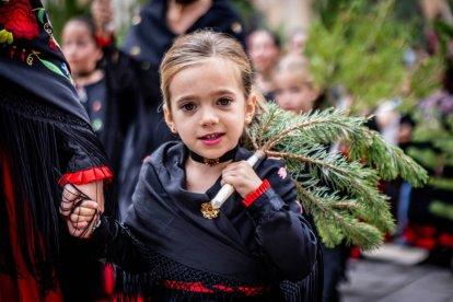 Una celebración festiva que conmemora cuando el pino se convirtió en arma