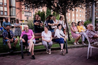 Raíces cruzadas puso la nota soriana a los conciertos en los barrios