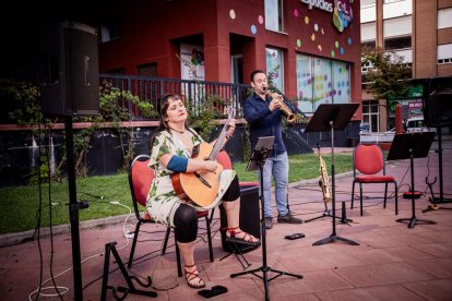 Raíces cruzadas puso la nota soriana a los conciertos en los barrios
