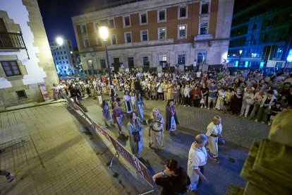 Recreación histórica de la Vulcanalia por las calles de Soria.