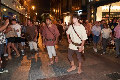 Recreación histórica de la Vulcanalia por las calles de Soria.
