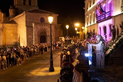 Recreación histórica de la Vulcanalia por las calles de Soria.