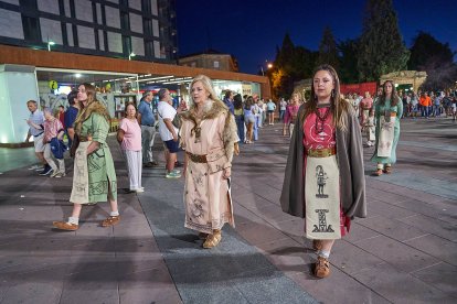 Recreación histórica de la Vulcanalia por las calles de Soria.