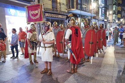 Recreación histórica de la Vulcanalia por las calles de Soria.