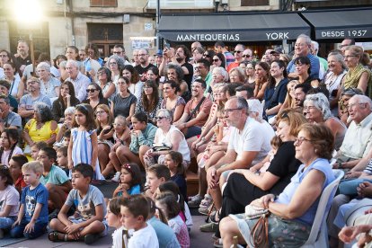 Mariano Granados fue escenario de la última cita del Teatro de Calle.