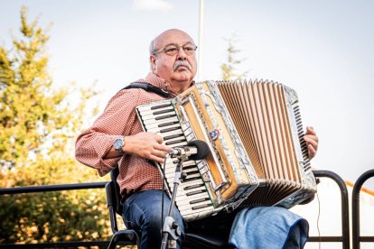 El grupo vallisoletano puso el broche de oro a las fiestas balagueras