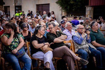 El grupo vallisoletano puso el broche de oro a las fiestas balagueras