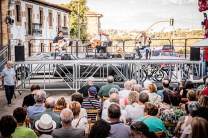 El grupo vallisoletano puso el broche de oro a las fiestas balagueras