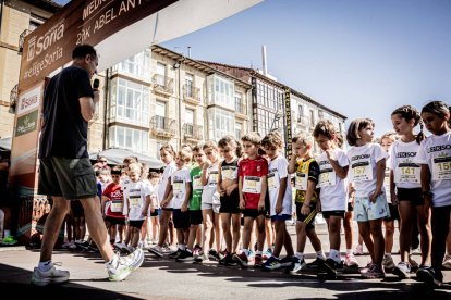 Una previa al 5k y la 21k en la que los pequeños atletas pudieron compartir con los olímpicos