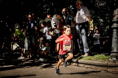 Una previa al 5k y la 21k en la que los pequeños atletas pudieron compartir con los olímpicos