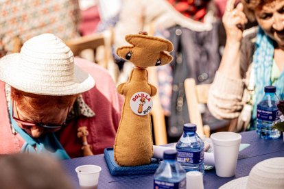 La fiesta del encaje textil reúne a cientos de artistas