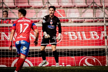 Victoria en el campo y fiesta en las gradas con un Numancia líder