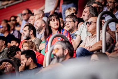 Victoria en el campo y fiesta en las gradas con un Numancia líder