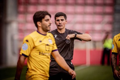 Victoria en el campo y fiesta en las gradas con un Numancia líder