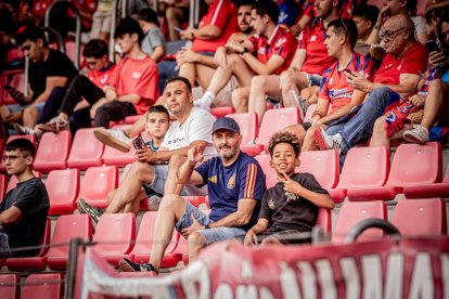 Victoria en el campo y fiesta en las gradas con un Numancia líder