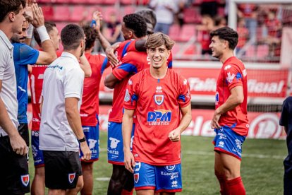 Victoria en el campo y fiesta en las gradas con un Numancia líder