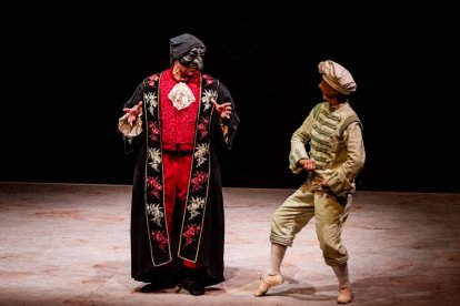 Els Joglars lleva a la Audiencia la sátira de Cervantes con un retablo muy pegado al presente