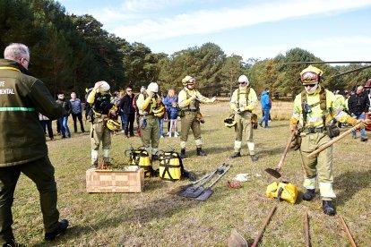 Simulacro de la BRIF de Lubia en Cabrejas del Pinar por la feria Cabforest.
